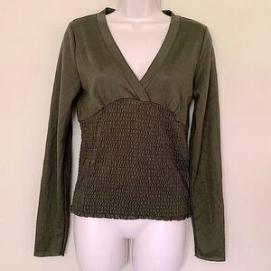 NWT Freshman size large Junior's dark green top